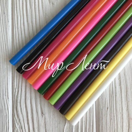 Термоклей 7 мм, кольоровий мікс, 25 см, упакування 12 шт.