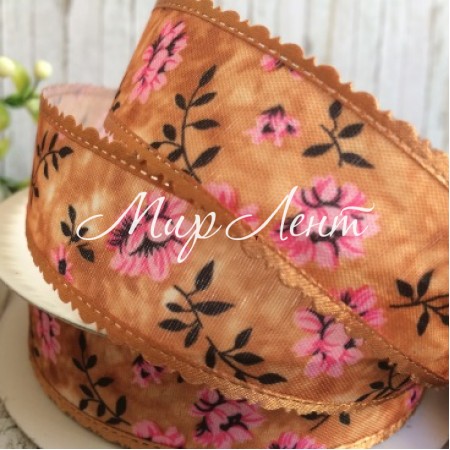 Стрічка тканинна з мереживним краєм (квіти), 2,5 см, бежево-коричневий