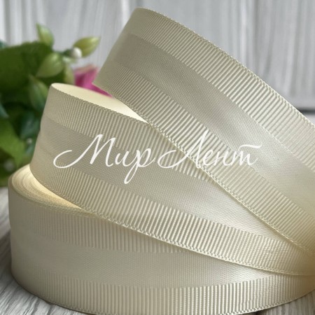 Репс із атласною смугою, 2,5 см, молочний, метр