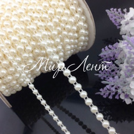 Стрічка-намистинка (VX12), 4 мм, біла, метр