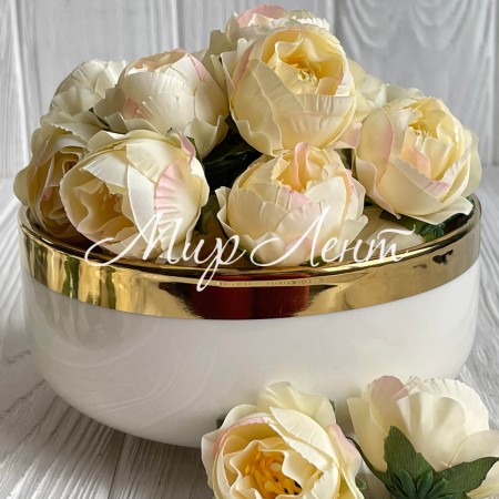 Бутон піона, 4 см, молочний, шт.