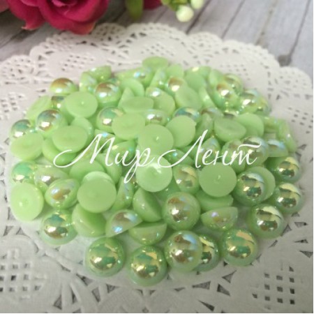 Напівбусина, 8 мм, світло-салатовий перламутр, 100 шт.