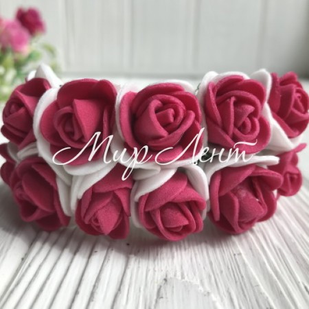 Троянда 2,2 см, біло-малиновий, 12 квіточок у пучку