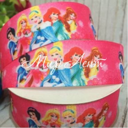 Репс 2,5 см, принцессы на ярко-розовом