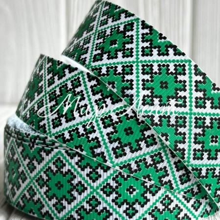 Репс 2,5 см, орнамент ромб, на зеленому, метр