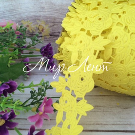 Мереживна стрічка трояндочка, 4,5 см, жовта