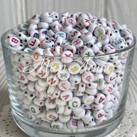 Бусина буква, 8х4 мм, круг (біло-кольоровий мікс), маленький пакет 100 г