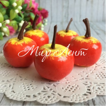 Яблучко маленьке, 2,5 см, червоно-жовте, шт.