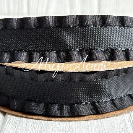 Стрічка-рюша, 2,5 см, чорна, метр