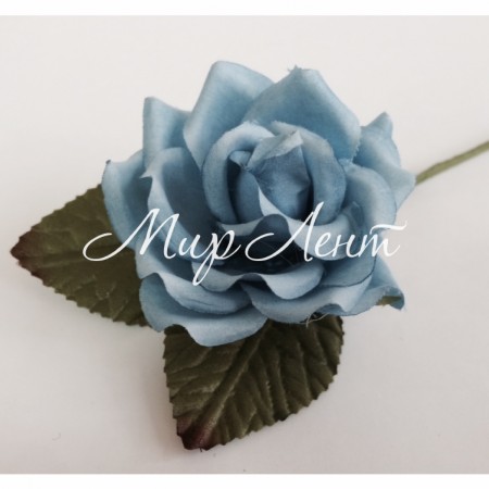 Троянда тканинна на ніжці з двома листочками, 5,5 см, блакитна