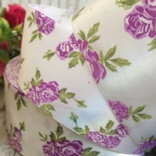 Атлас 4 см, трояндочка, біло-фіолетова