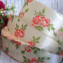 Атлас 2,5 см, трояндочка, молочно-червона