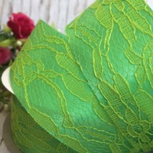 Атлас 4 см, мереживо, яскраво-зелений