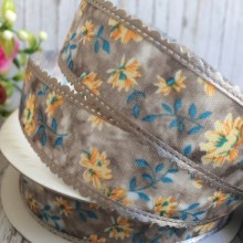 Стрічка тканинна з мереживним краєм (квіти), 2,5 см, сірий