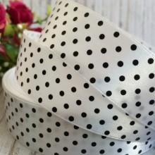 Атлас 2,5 см горох біло-чорний, метр