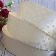 Атлас 2,5 см горох, молочний, метр