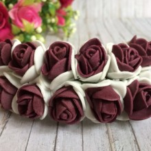 Троянда 2,2 см, біло-сливова, 12 квіточок у пучку