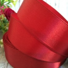 Атлас 2,5 см, червоний оксамит, метр