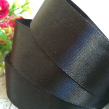 Атлас 2,5 см, чорний, метр