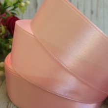 Атлас 2,5 см, світло-рожевий, метр