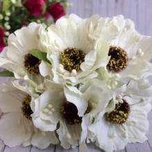 Мак, 4 см, молочна, 6 квіточок у пучку, 1 пучок