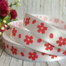 Атлас 1,5 см, велика квіточка, біла з червоною, метр
