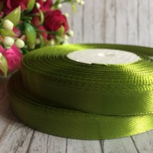 Атлас 0,9 см, оливковий, рулон 33 м