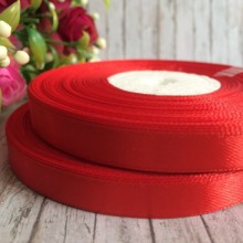 Атлас 0,9 см, червоний, рулон 33 м