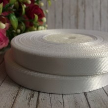 Атлас 0,9 см, білий, рулон 33 м