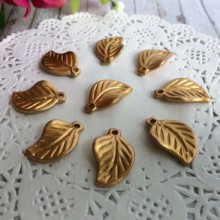 Бусин листок, 2 см, золото, ціна за 1 шт.