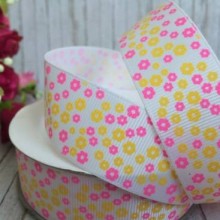 Репс 2,5 см, маленька квіточка, біла, метр