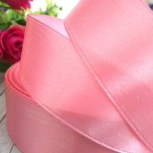 Атлас 2,5 см, пудровий, метр