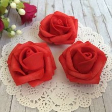 Бутон троянди, 4 см, червоний, 1 шт. (В окремих партіях може линяти)