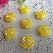 Серединка троянда з перламутром, 19 мм, жовтий