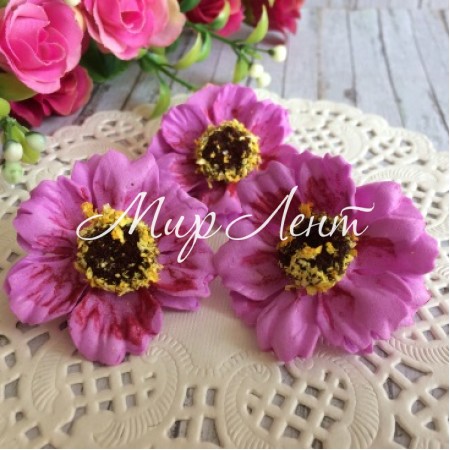 Бутон маку (фоаміран), 4 см, бузково-малиновий