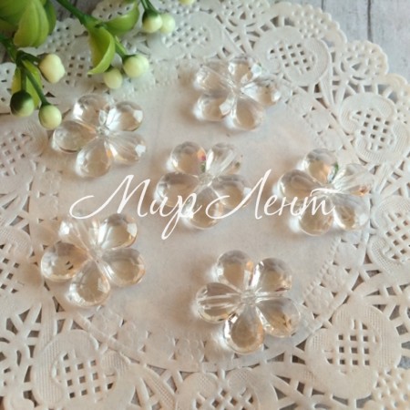 Намисто квітка прозора, 2 см, прозора, шт.