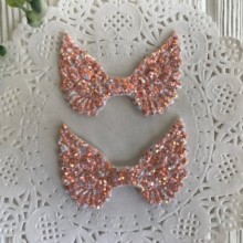 Аплікація крильця з lux паєтками, 3х5 см, персиковий, шт.