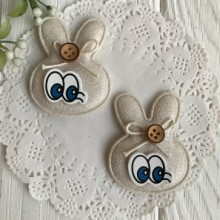 Аплікація тканинна кролик з вічками, 5х4 см, молочний, шт.