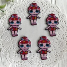 Кабошон Lol зі стразами, 3,5 см, у шортах червоних та з гулькою, шт.