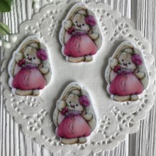 Кабошон Зайчик, 3,8 см, в кораловому платті, шт.