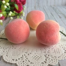 Персик великий, 3,5 см, ціна за 1 шт.