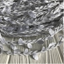 Шнур декоративний з листочками, 0,7 см, білий з білим, метр