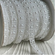 Стрічка-намистинка (AA007), біла, 9 мм, метр
