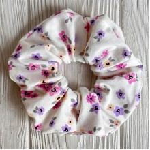Скранч турецький трикотаж, 12 см, білий з рожево-ліловими квітами, шт.