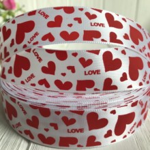 Атлас 2,5 см, сердечка Love, біло-червоний, метр
