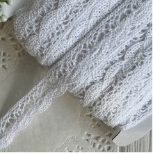 Мереживо в'язане Айріс (D03602), 1,8-2 см, біле, метр