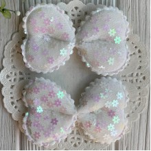 Аплікація бант з паєтками-квіточками (великий), 9,5х6,5 см, білий, шт.