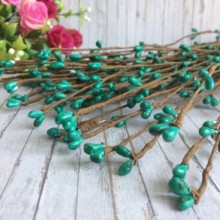 Декоративна гілочка з тичинками, 40 см, смарагдова.