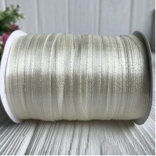 Атлас 0,3 см, молочний, рулон 225 м