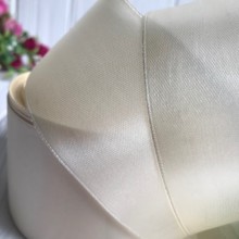 Атлас 5 см, молочний, рулон 33 м